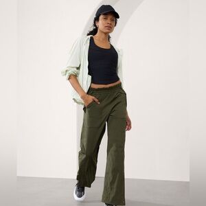 Athleta Trekkie High-Rise Parachute Pants